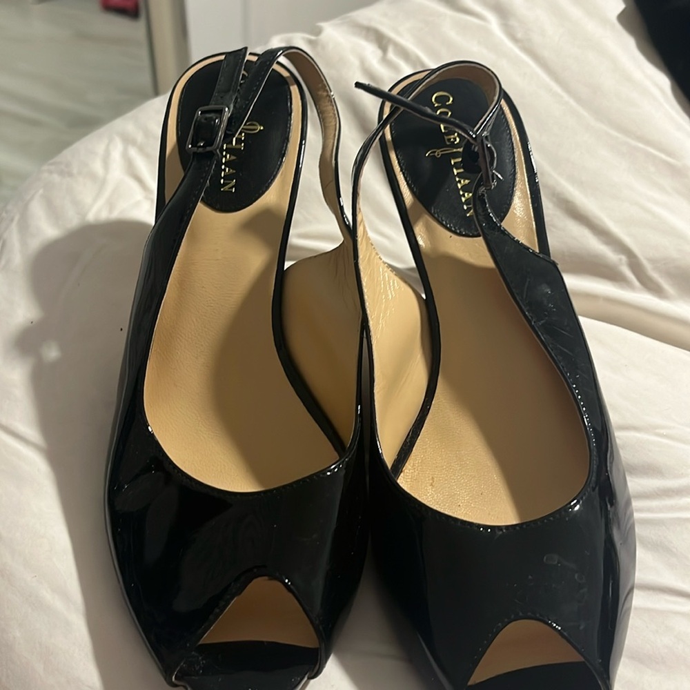 Black Cole Haan hills